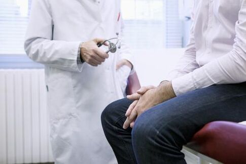 Konsultation mit einem Spezialisten für Prostatitis